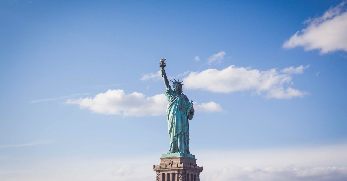 USA Jobs New York Skyline